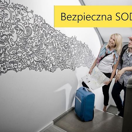 Soda Hostel & Apartments Познань Екстер'єр фото